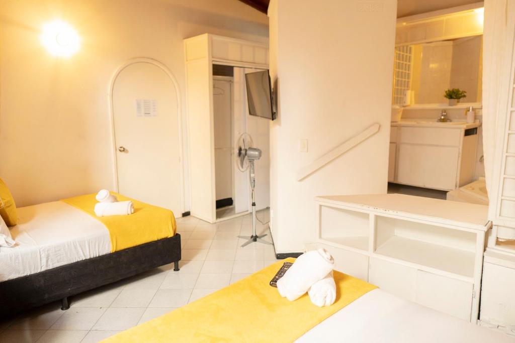 Africa house-Casa Hotel Laureles-La70, Medellín – Updated 2024 Prices